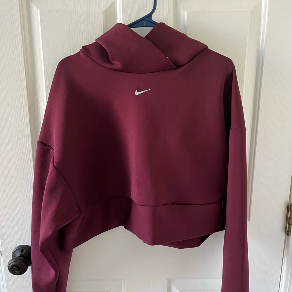 Cropped Nike Hoodie